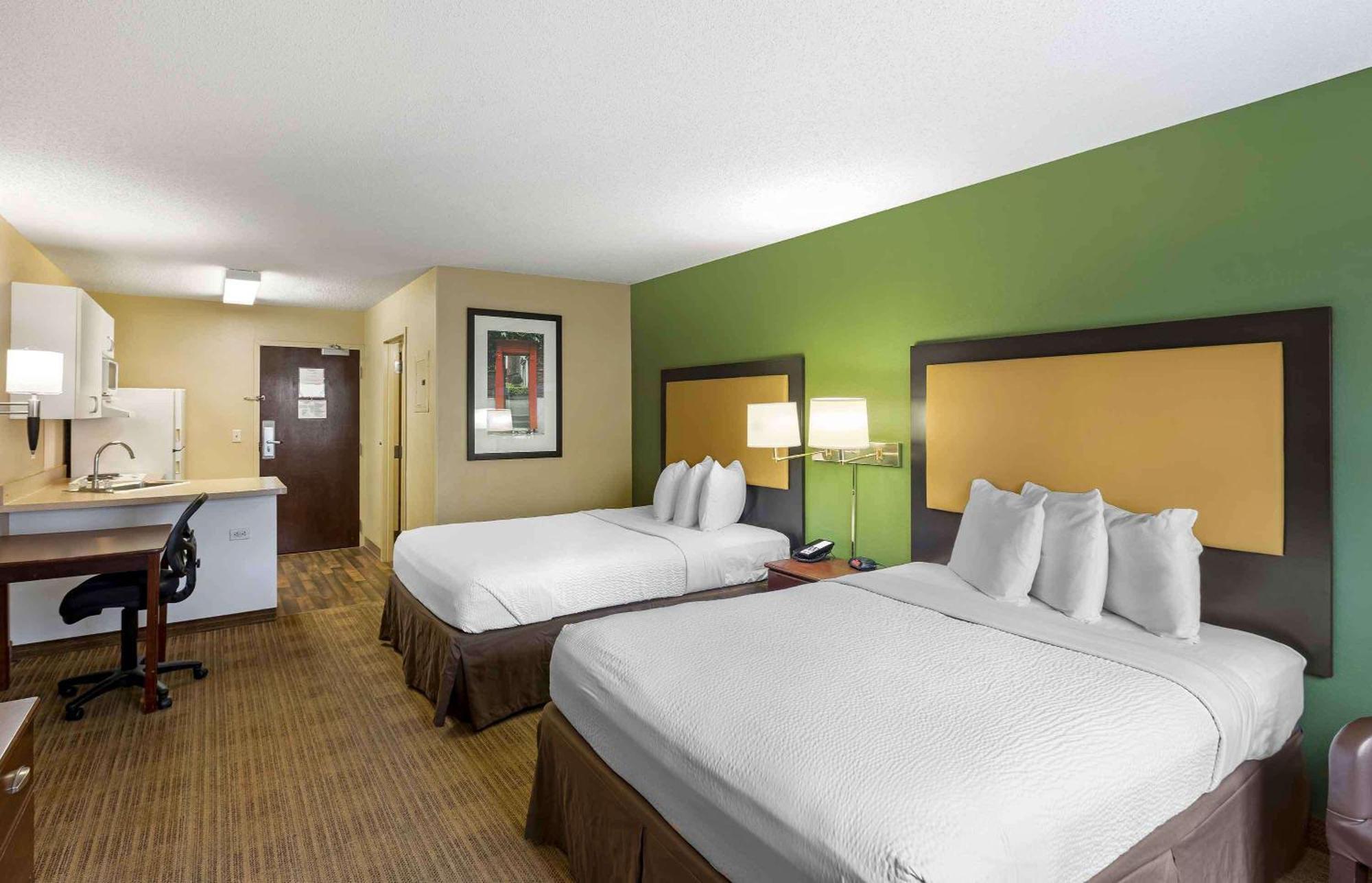 Extended Stay America Select Suites - Milwaukee - Waukesha Ngoại thất bức ảnh