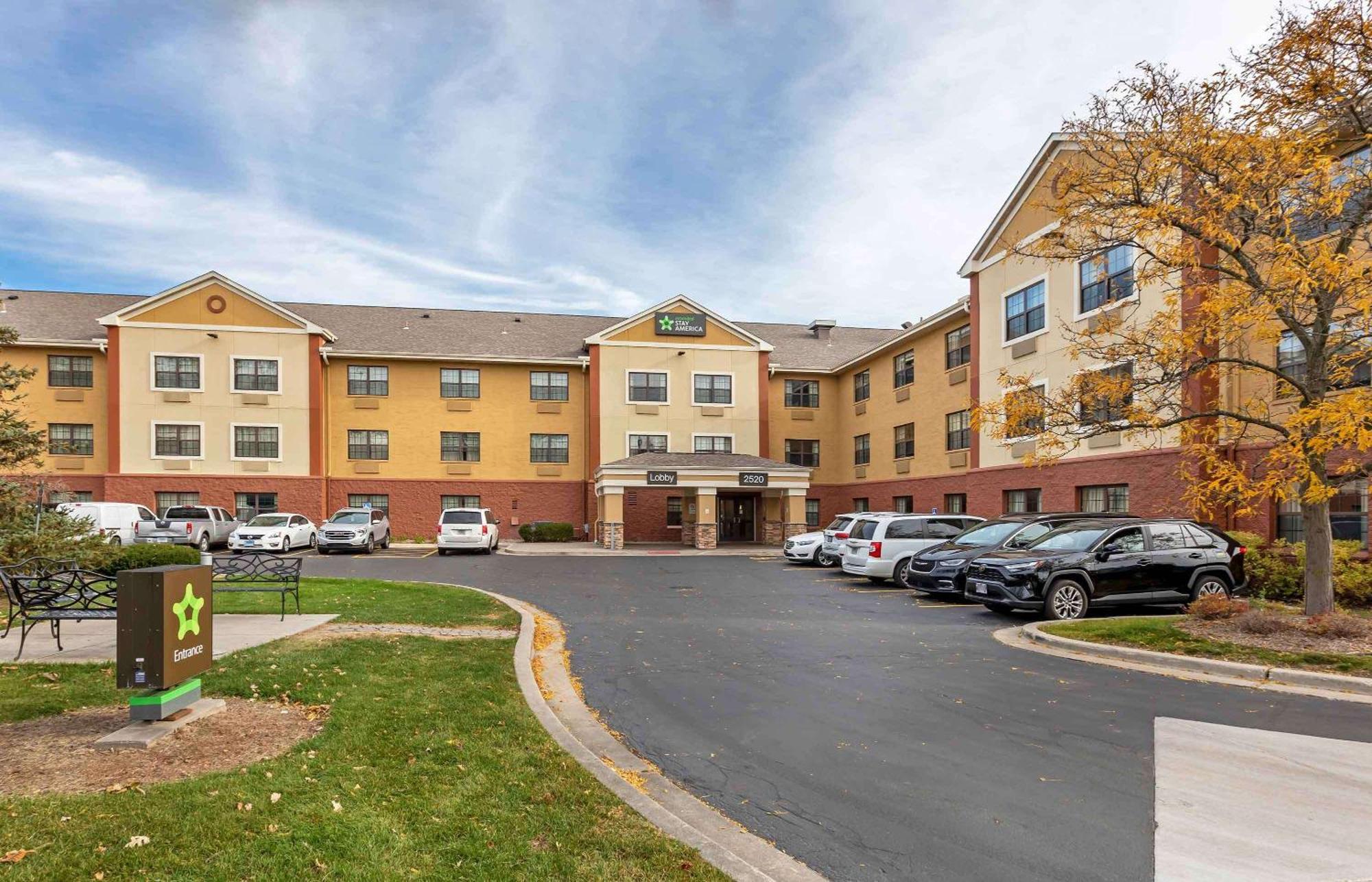 Extended Stay America Select Suites - Milwaukee - Waukesha Ngoại thất bức ảnh