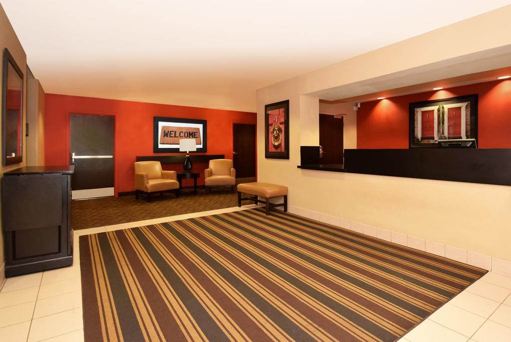 Extended Stay America Select Suites - Milwaukee - Waukesha Ngoại thất bức ảnh