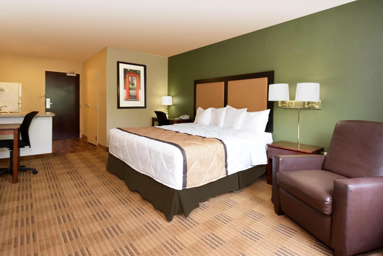Extended Stay America Select Suites - Milwaukee - Waukesha Ngoại thất bức ảnh